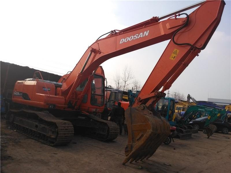 Used Doosan Dh225LC-7 Excavator 4