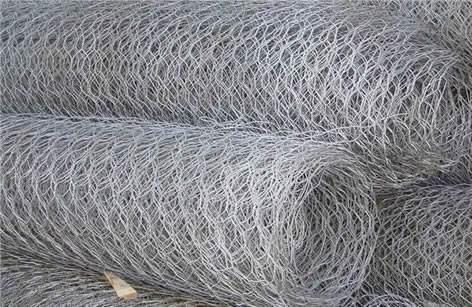 Galvanized and pvc coated hexagonal wire netting 5