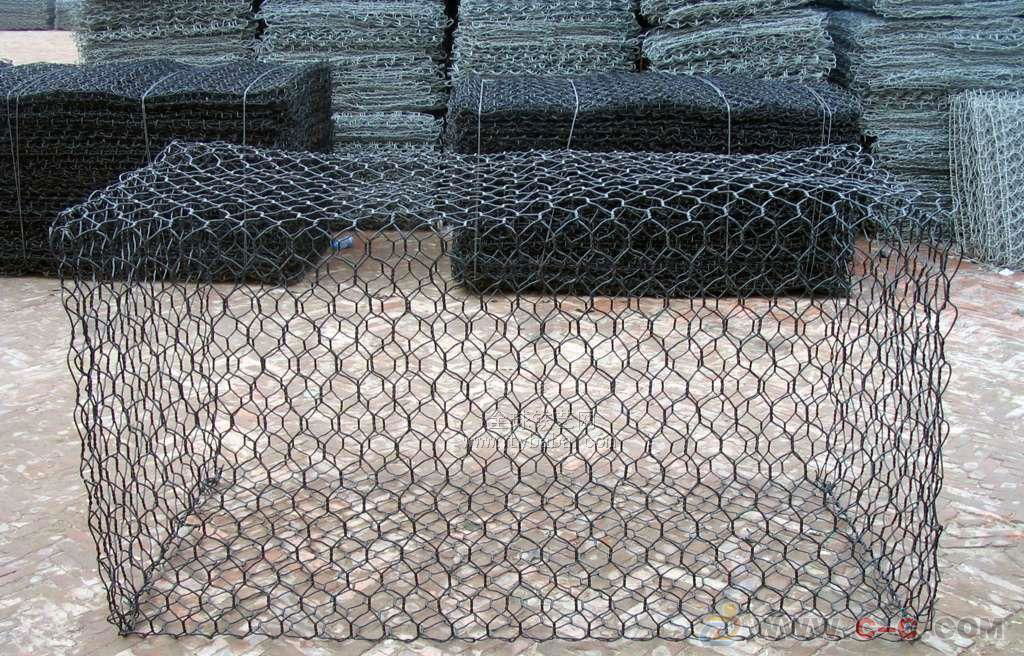 Top grade hexagonal Gabion Mesh with steel wire type rockfall netting supplier