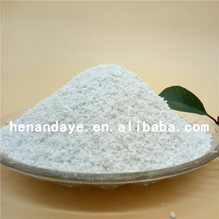 The expanded perlite is sold at a low price.