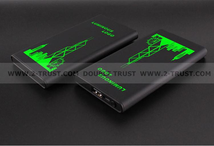 Light Logo Power Bank 4000mAh 4