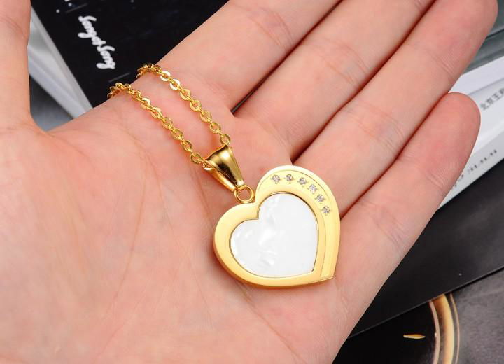 Mixed Style Gold and Silver Pendant with High Quality heart shaped necklace 5