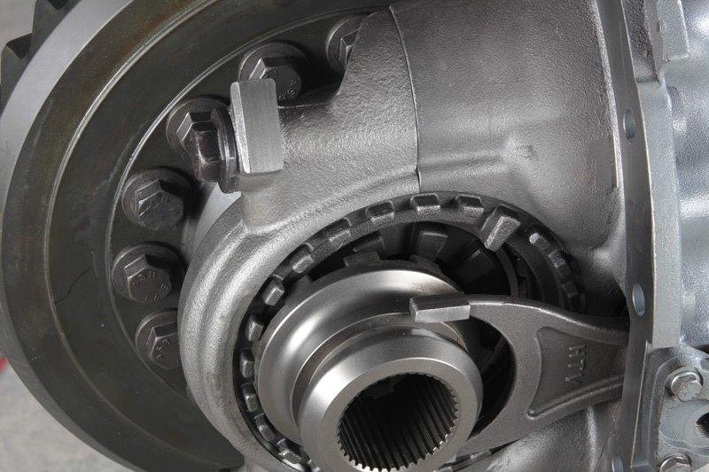 MERCEDES-BENZ HL6 COMPLATE DIFFERENTIAL UNIT 3