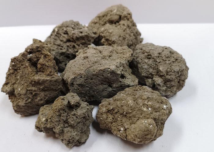 生产出口低钛低硅电熔铝酸钙