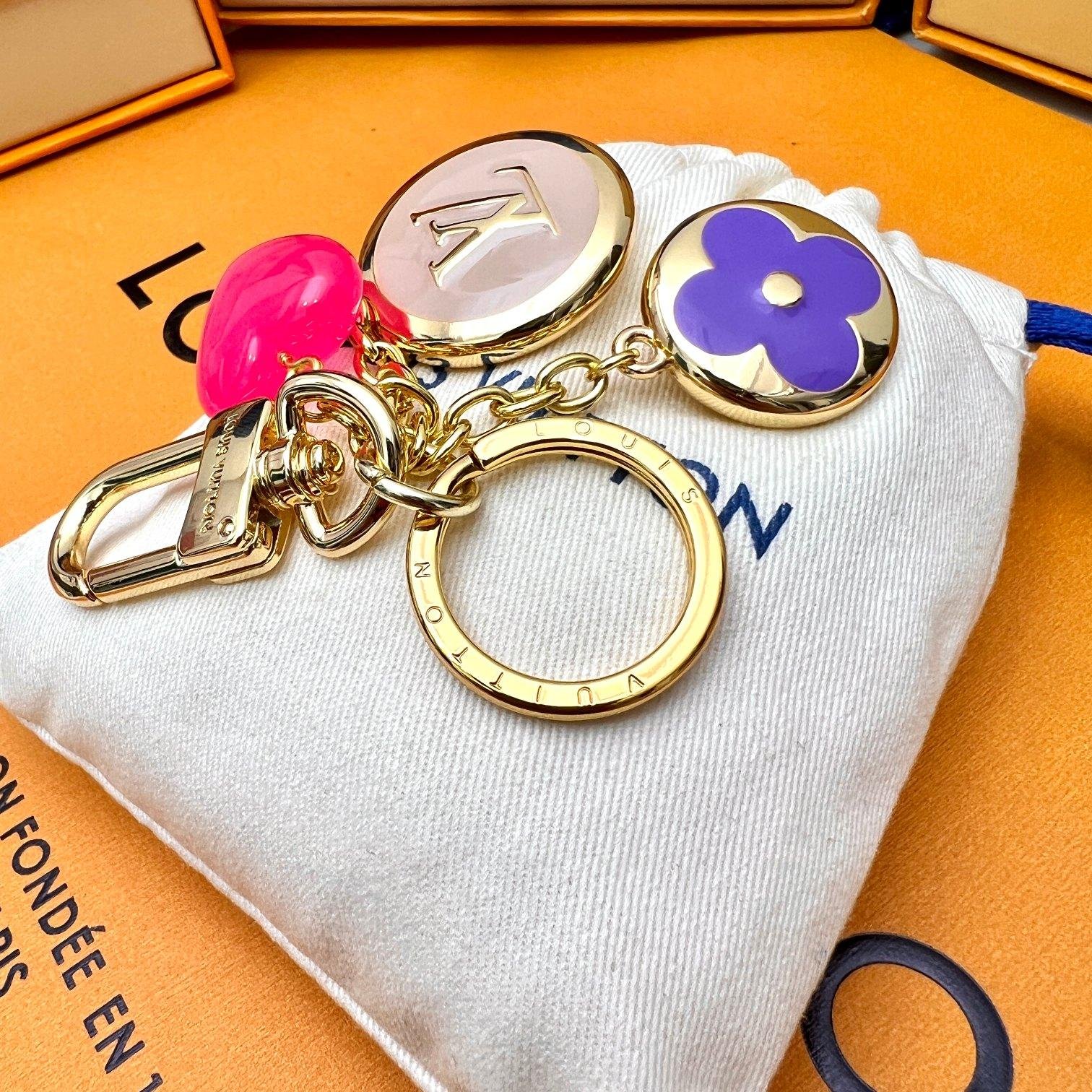 Wholesale new heart      ey chain Fashionable Key Chain best gift key holder