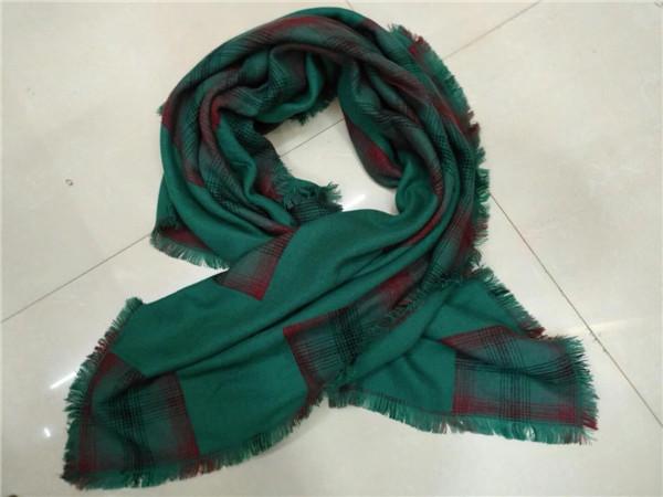 100% Acrylic Woman Woven Check Square Scarf Shawls with Fringes 4