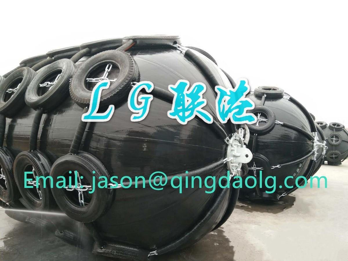 Inflatable marine rubber fender for ship protection  2