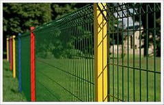 Welded anti-climb steel wire mesh fence