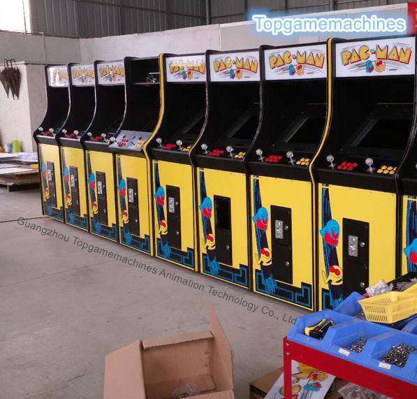 Retro amusement arcade games PAC MAN 5