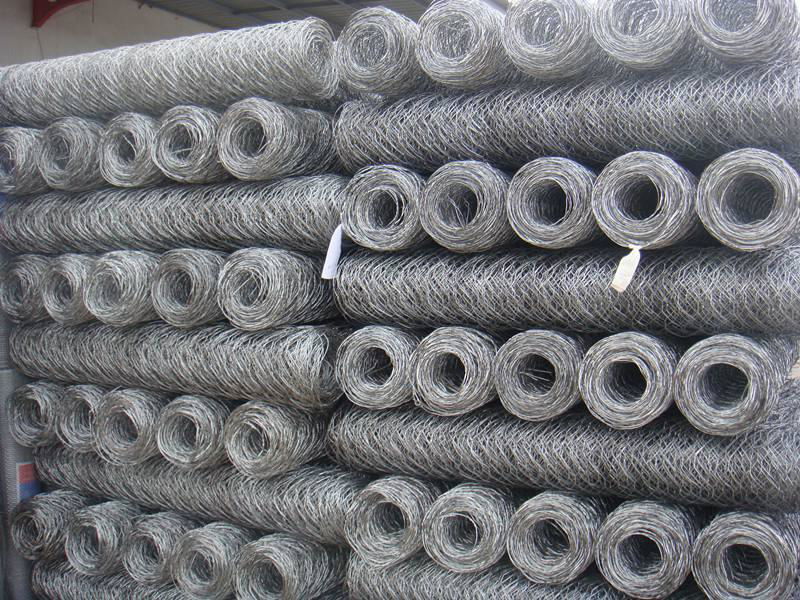 hot-dipped hexagonal wire mesh / welded galvanized gabion wire mesh 2