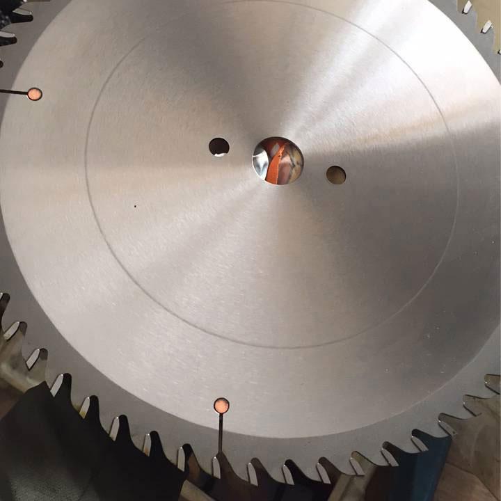 Tungsten Carbide Tipped Saw Blade For MDF Panel 2