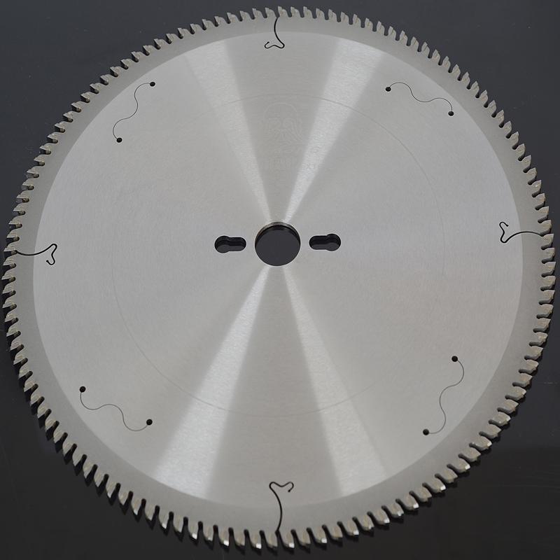 Tct Saw Blade for Cutting Aluminum with Trapezoid Teeth 2