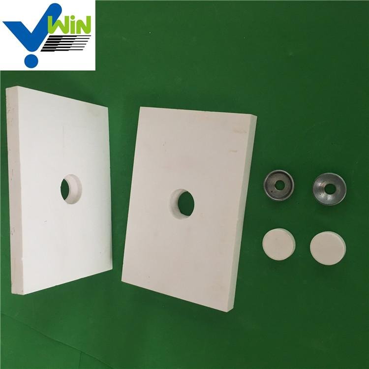 Chinese alumina  ceramic tiles and ceramic chip factories in China 4