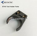 BT40 Plastic Tool Fork Tool Change Gripper Fingers for CNC 2