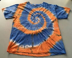 Tie-Dyeing T-Shirt