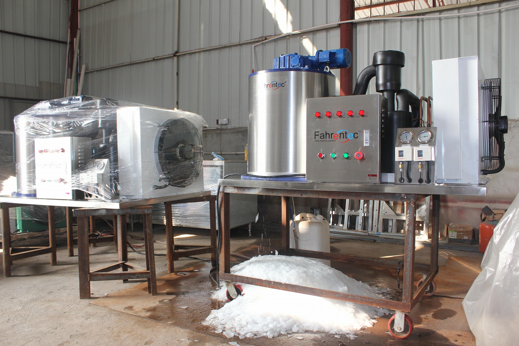1Ton flaker ice machine with high quality FIF010200 Fahrentec (China Manufacturer