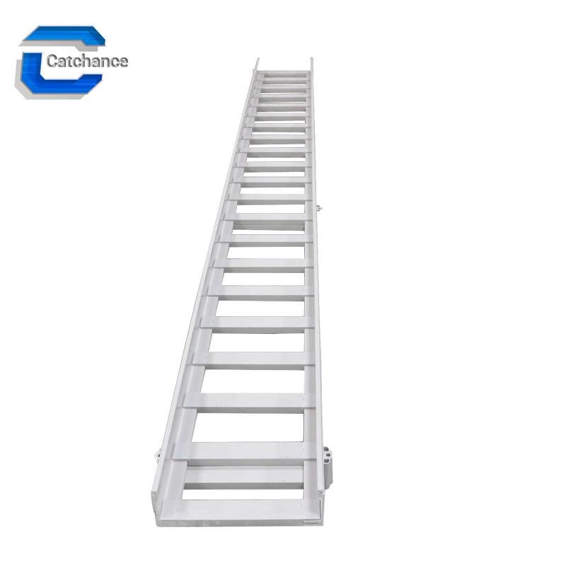 Polymer alloy bridge cable tray 2