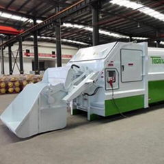 Mobile garbage compression machine