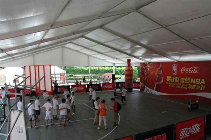 Outdoor basketball stadium tent 5