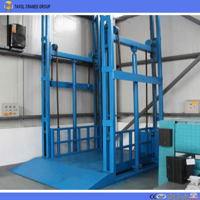 Low price warehouse cargo lift materials handling lift machinery for sale 