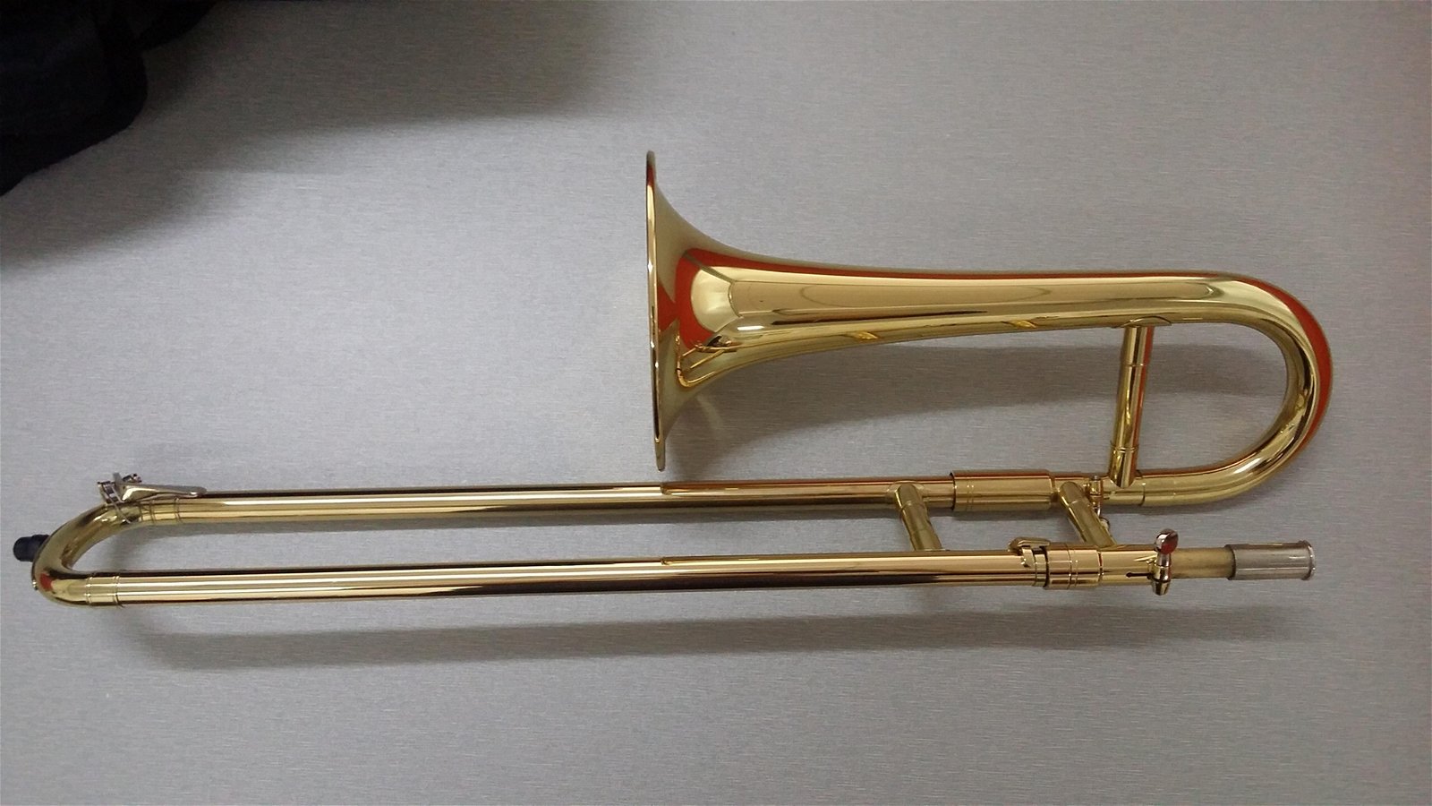 Hot Sale Bb Key Brass Slide Trumpet 2