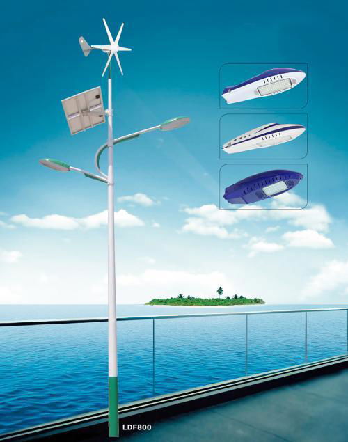 風光互補太陽能路燈 4