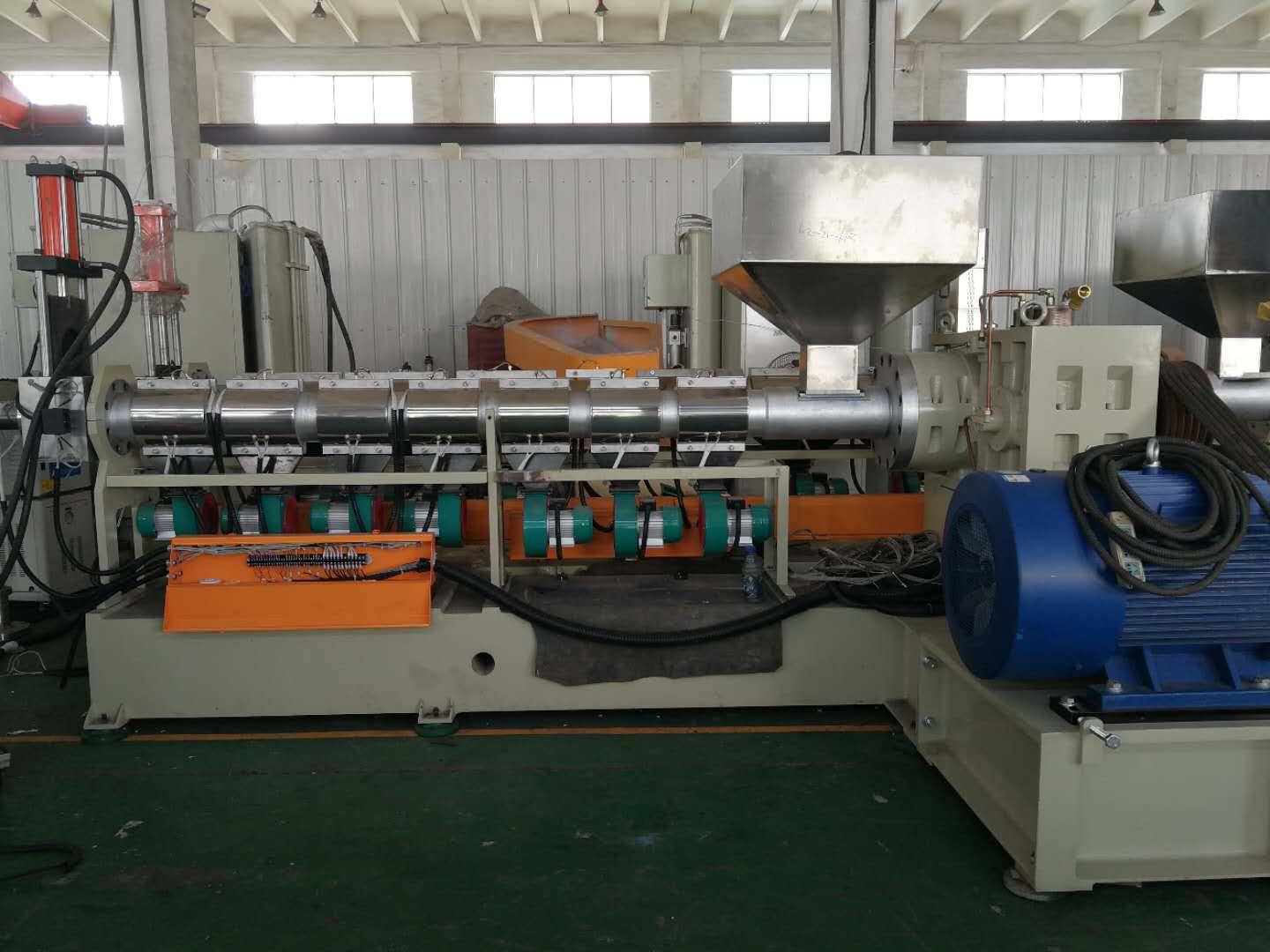 plastic runway sheet extrusion line  2