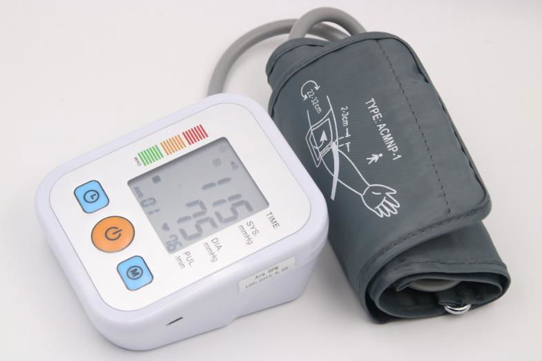 New design Digital Upper Arm Blood Pressure Monitor with LCD Display 3