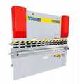 Simple and easy mechanical press brake