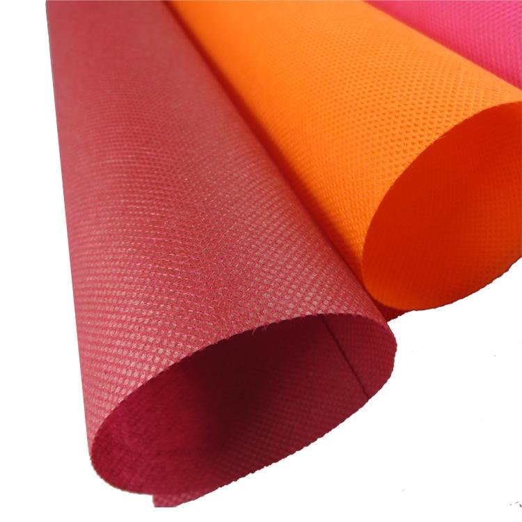 Eco Friendly Polypropylene Spunbonded Non-woven Fabric 1.8m TNT Roll 5