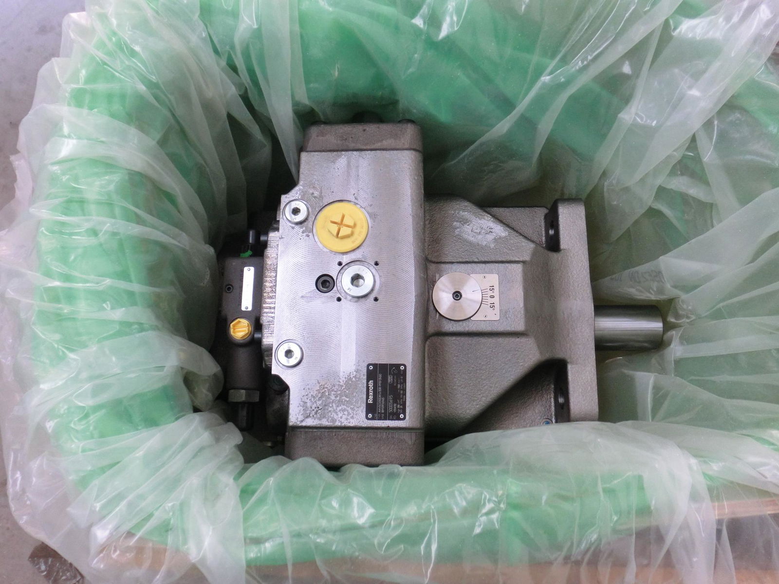 BV Hydraulic Piston Pump A4vso125 for Asphalt Paver 2