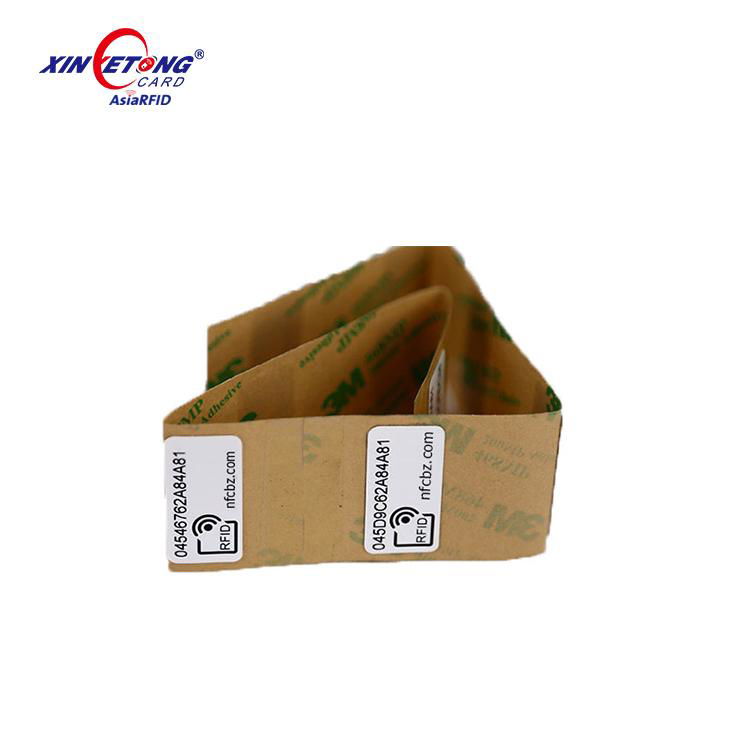 13.56MHz RFID Tag Adhesive Label NFC Paper Sticker with NFC 