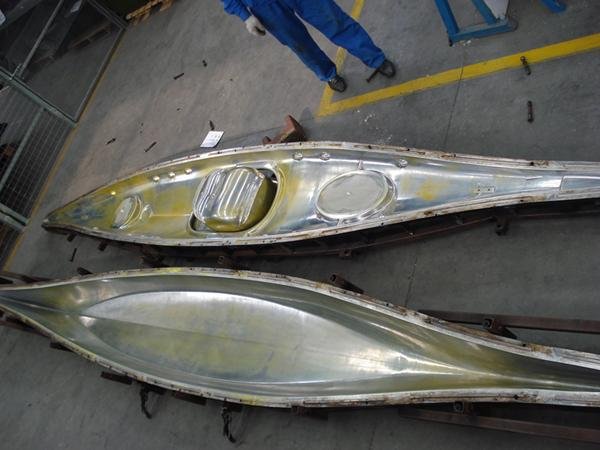 Plastic rotational mould for kayak with OEM service made of LLDPE 3