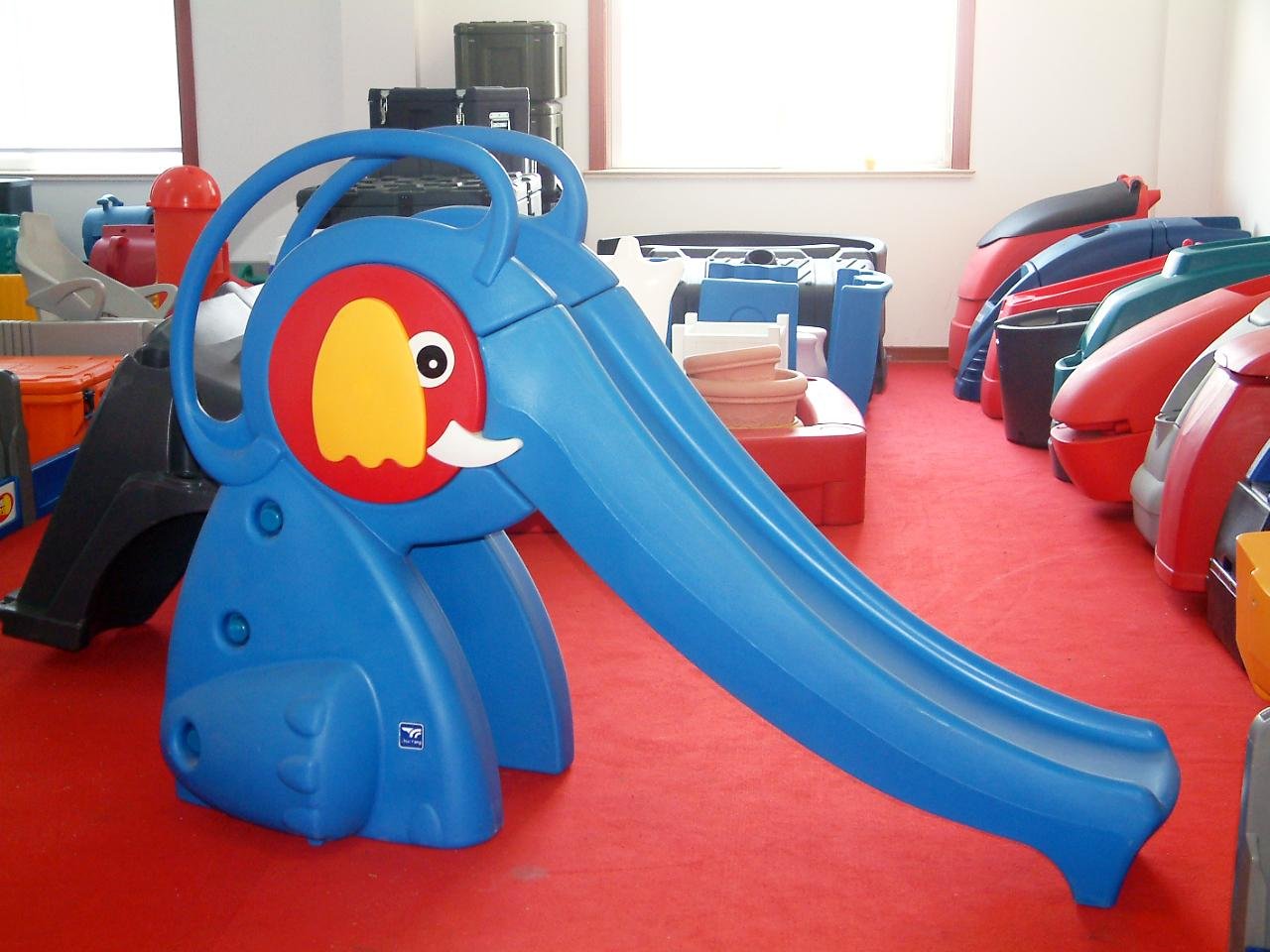 Plastic outdoor playground equipment made of LLDPE by rotomolding process 2