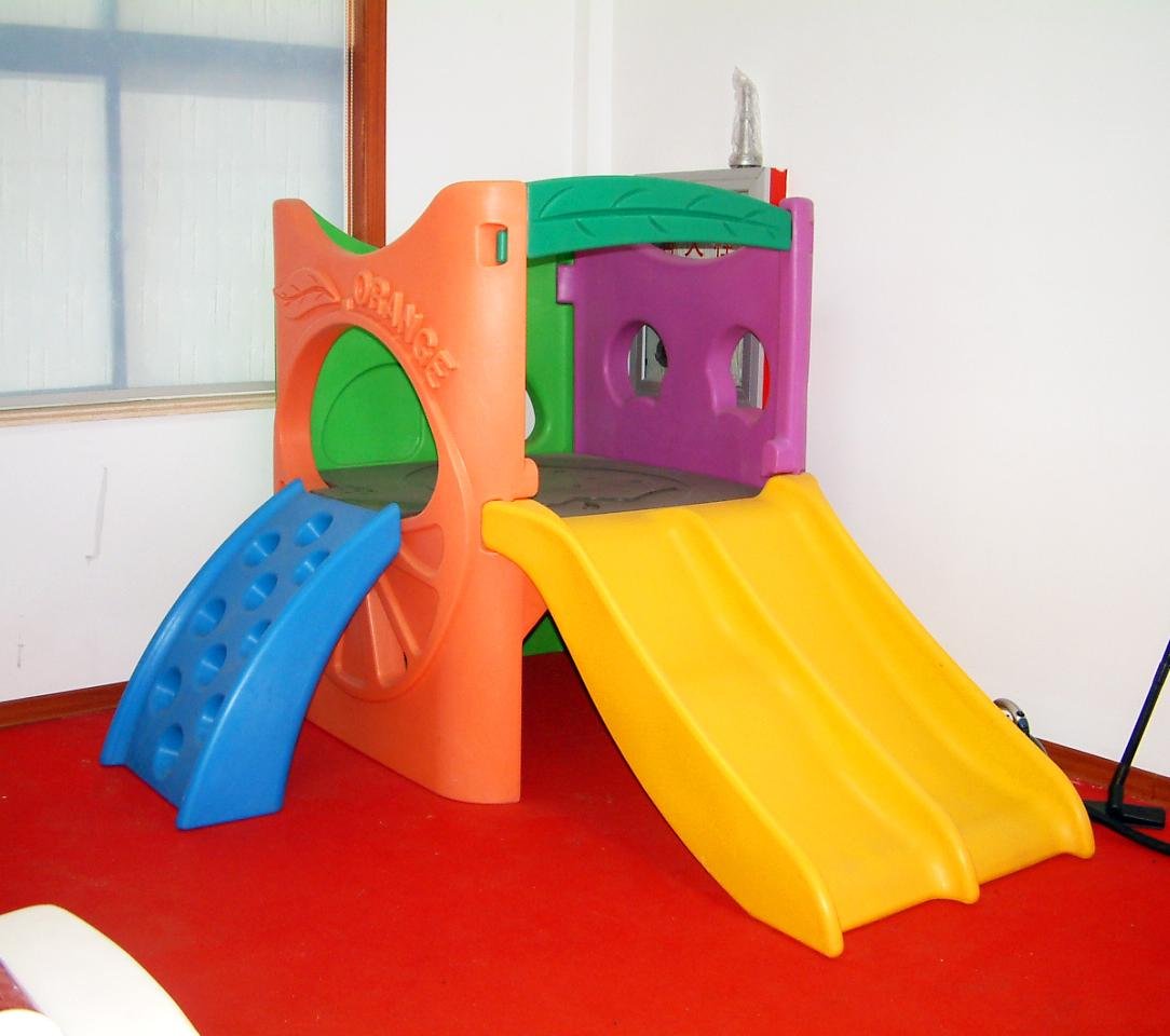 Plastic outdoor playground equipment made of LLDPE by rotomolding process 3