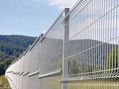 Curvy Fence Pane