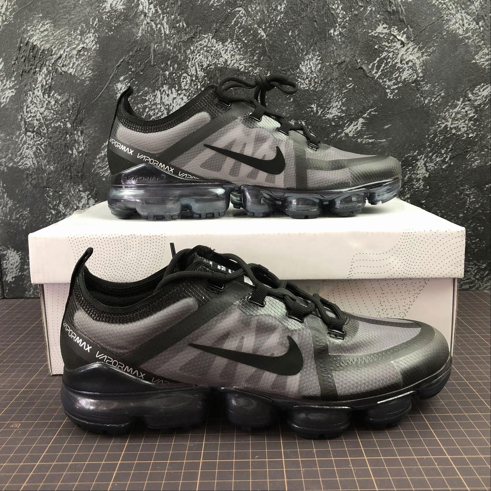 More styles are showed here: :http://2942273488.x.yupoo.com/search/album?uid=1&q=2019+NIKE+AIR+VAPORMAX