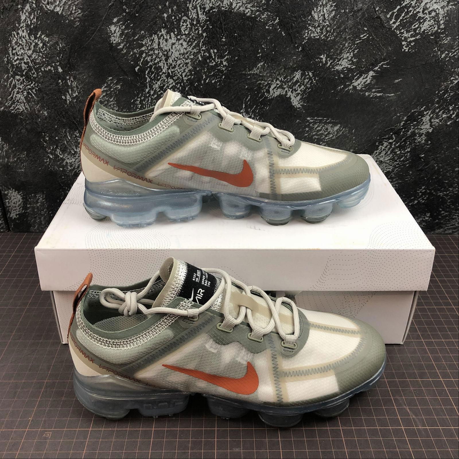 More styles are showed here: :http://2942273488.x.yupoo.com/search/album?uid=1&q=2019+NIKE+AIR+VAPORMAX