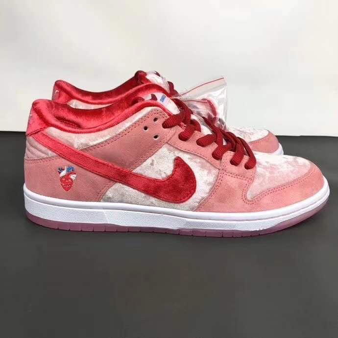 New Arrive StrangeLove x      SB Dunk Low Sports Shoes Mens Running Sneakers Des 3