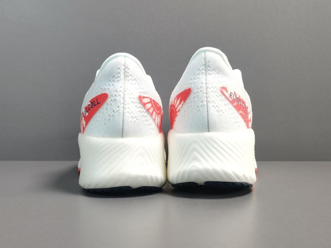 White and red             FuelCell Racer EiteV2 Series ultra-lightweight low-top 3