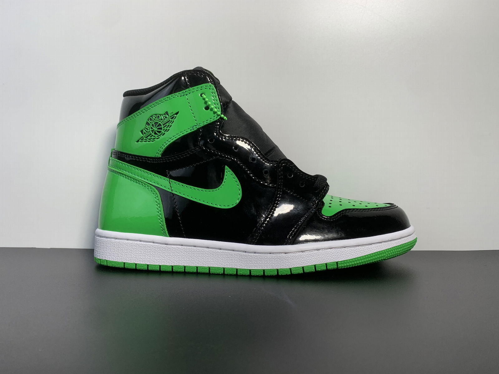 Aj1 black green patent leather 36-47.5 aj shoes shoes - AJ (China ...