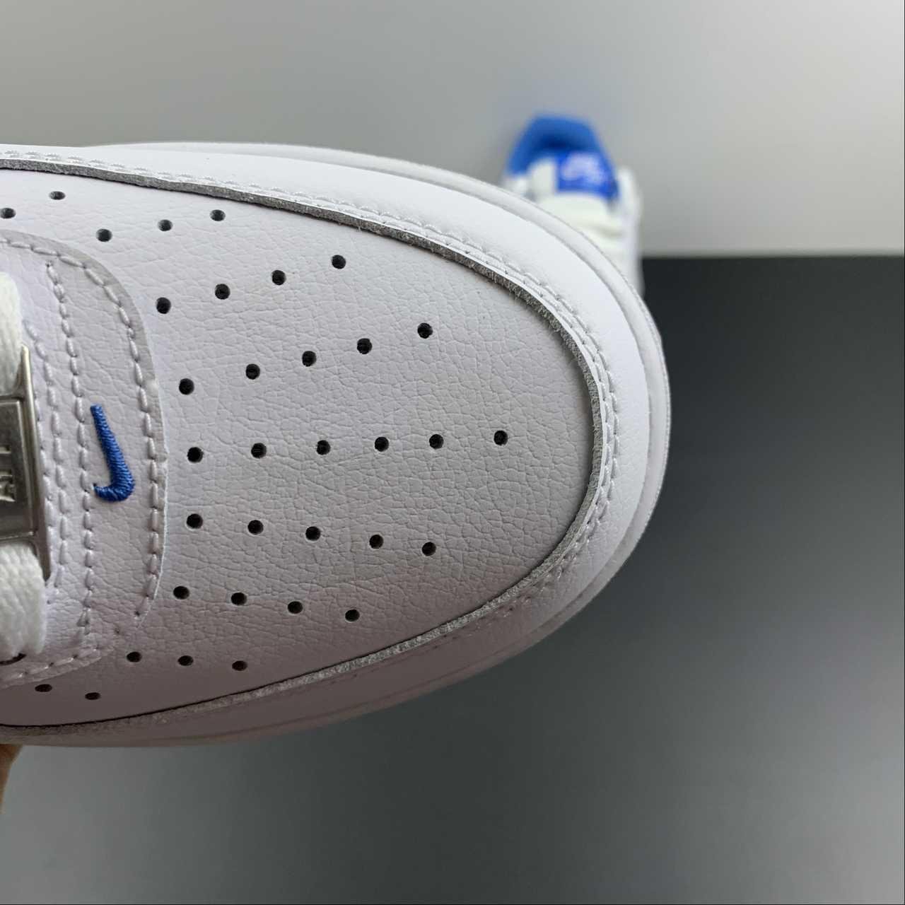      AIR FORCE 1  WHITE BLUE low-top casual  shoes DR9867-101    2