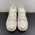 2023      SB Dunk Low      Low Top casual board shoe DR2269-326 9