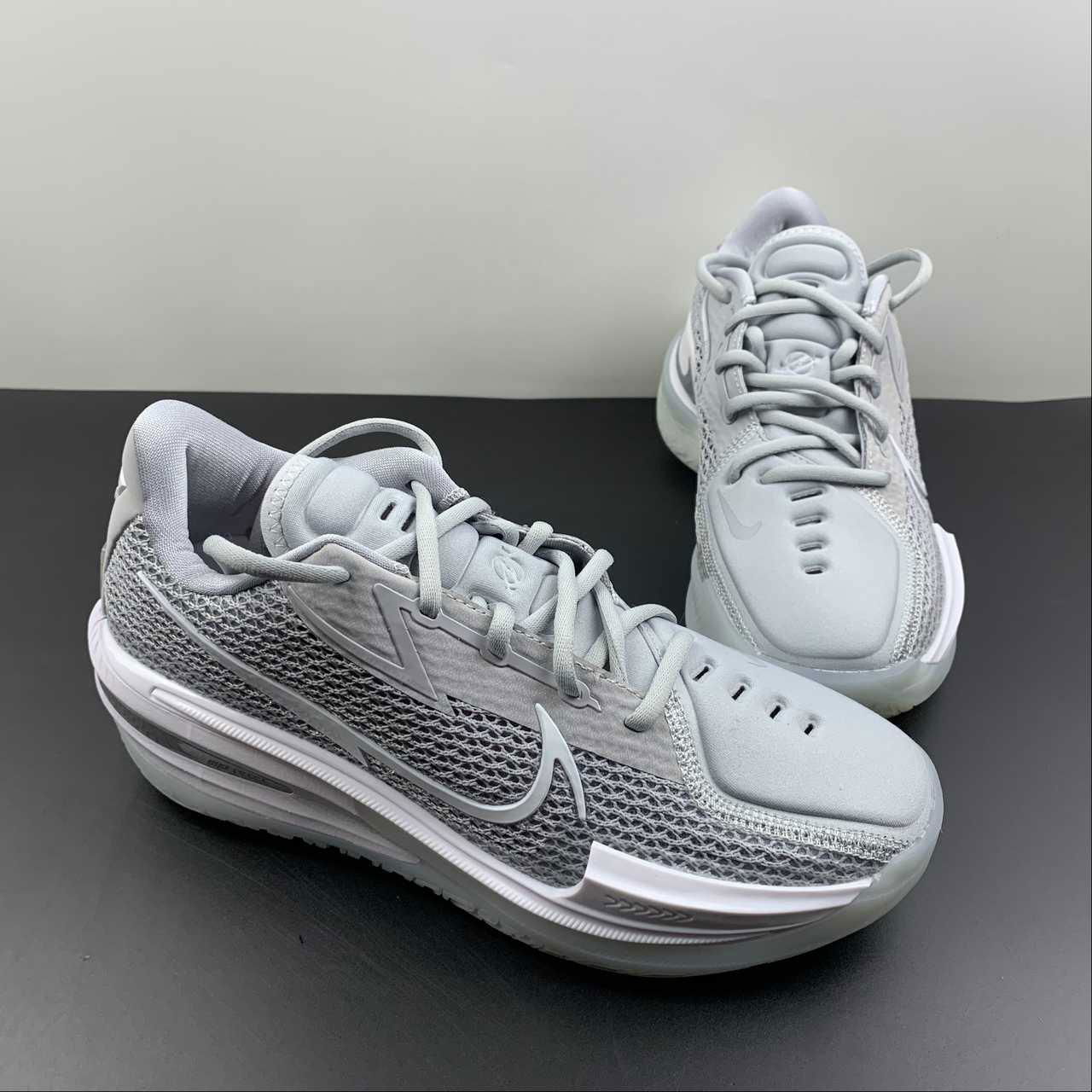      AIR Zoom G.T-Cut Low-top cushioned Combat Basketball Shoes DM5039-003