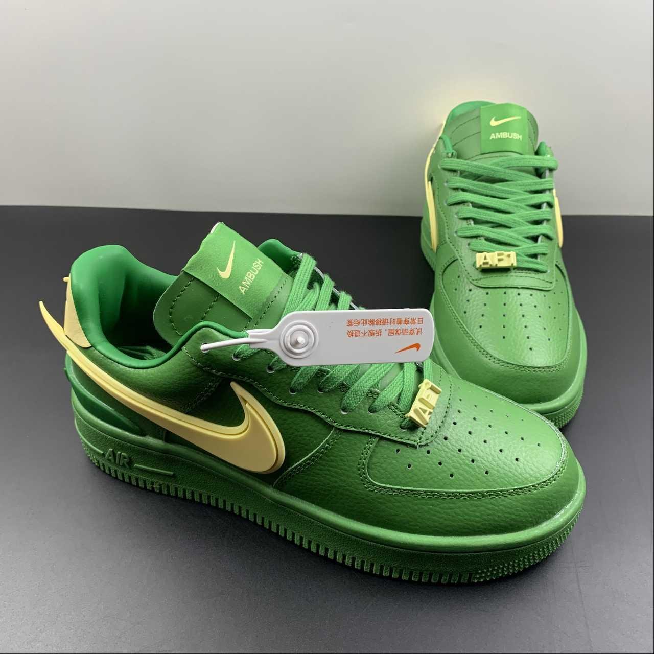 22023      SHOES AIR FORCE 1 Air Force Low Top Casual Board Shoes DV3464-300