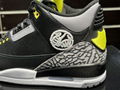 AJ3 Retro "Oregon Ducks Pit Crew" Black and yellow Oregon Medium top basketball 