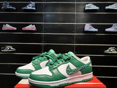      Dunk Low " Green Paisley" Low top sports casual board shoes