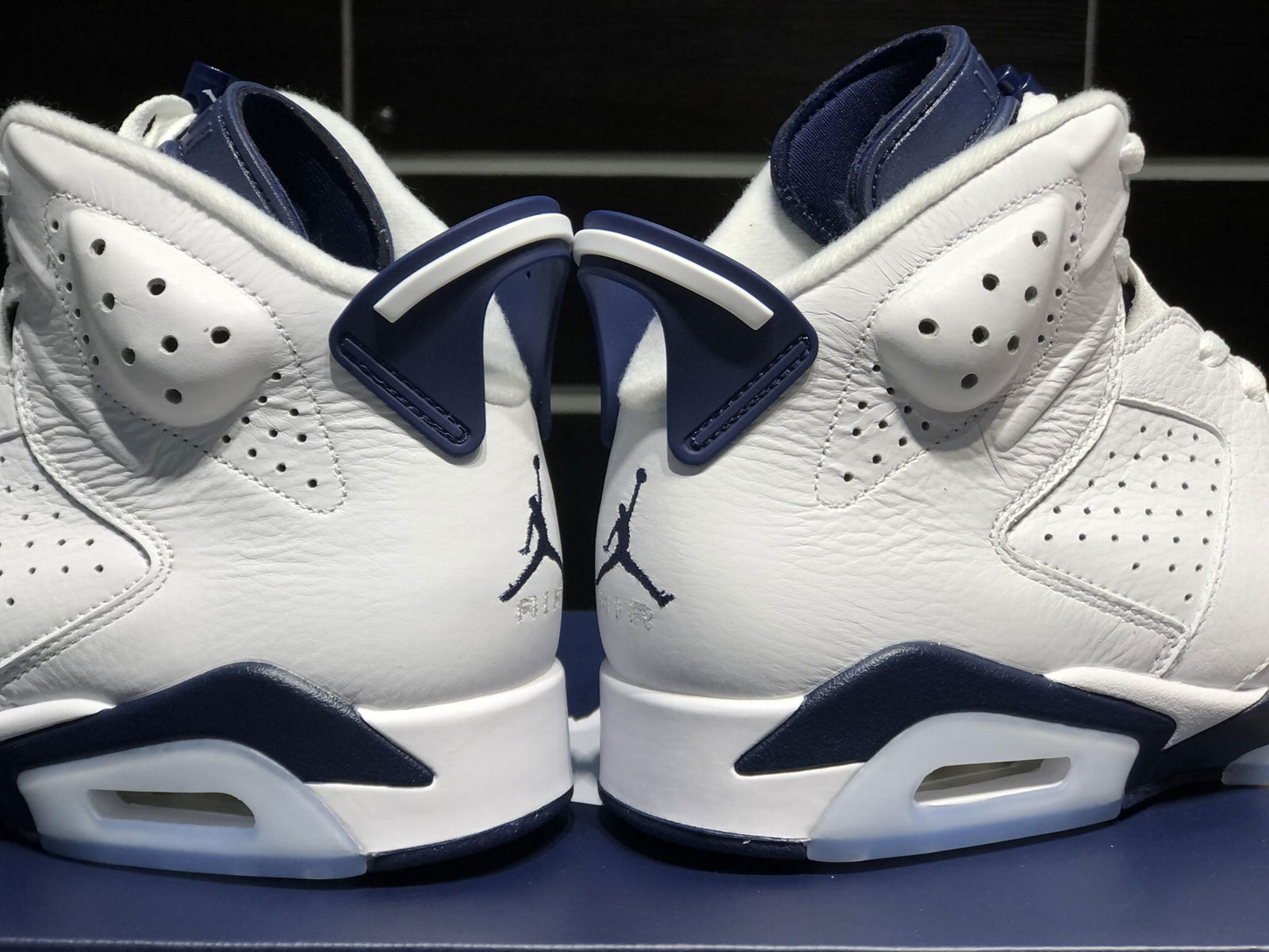 Air Jordan 6 “Midnight Navy”White and blue Cobon basketball shoes 3