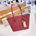 Wholesale top MK bag Crossbody bag high quality 32x26cm