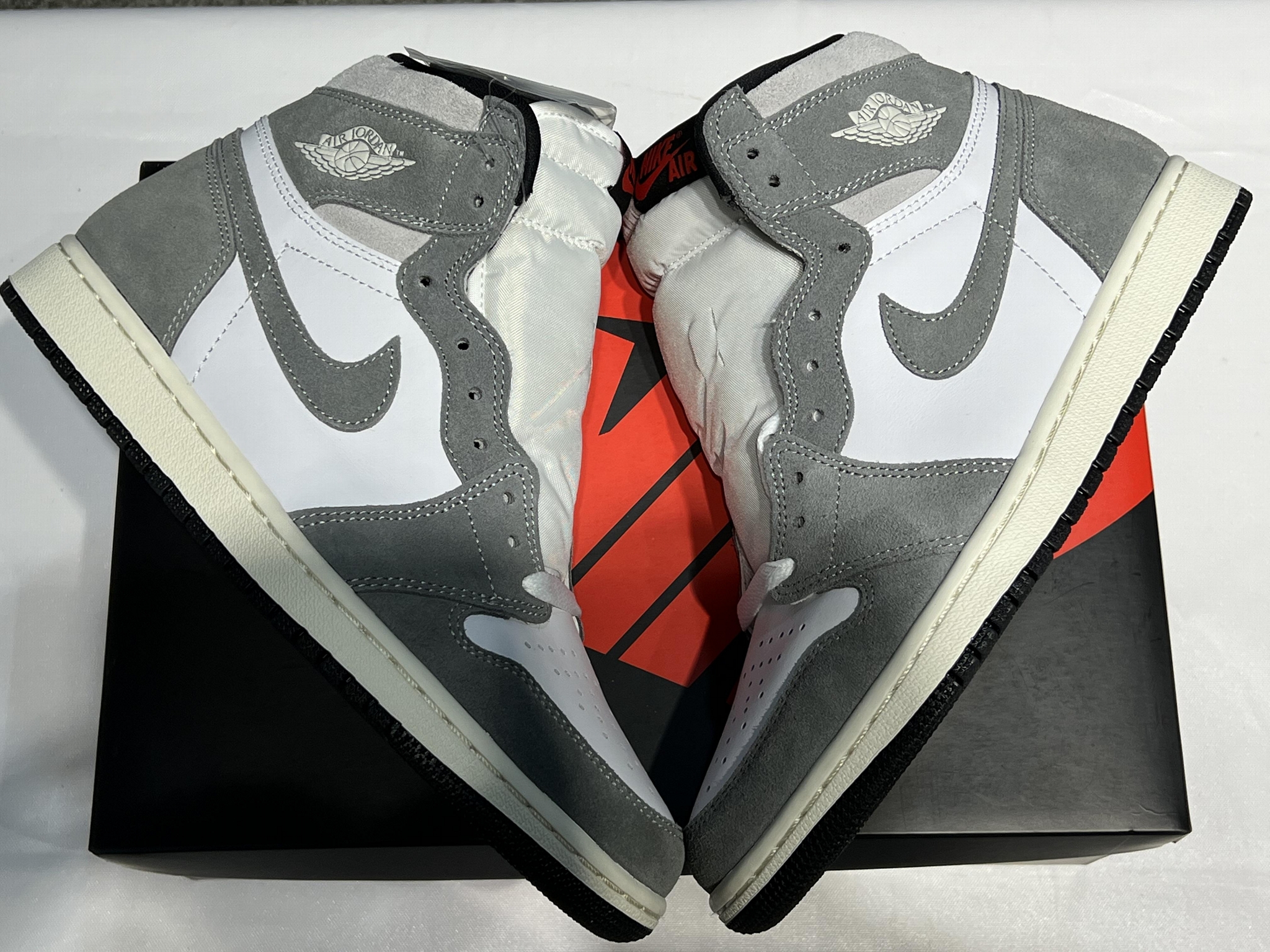 Air Jordan 1 High OG “Washed Heritage High top basketball shoes DZ5485